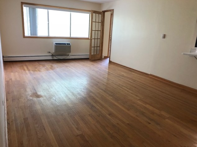 700 Dempster St Apt E201, Mount Prospect, IL 60056