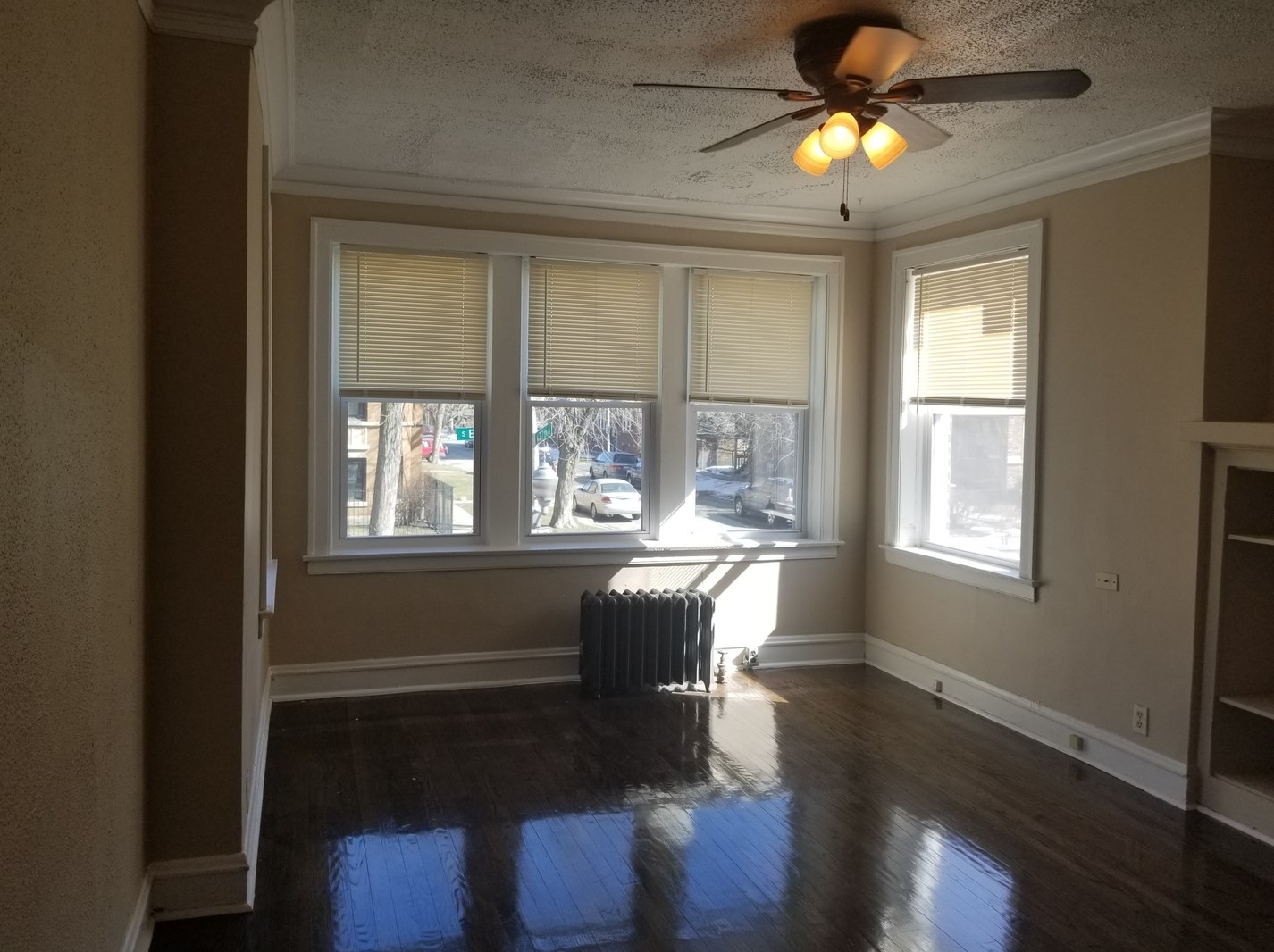 7656 S East End Ave #1e, Chicago, IL 60649