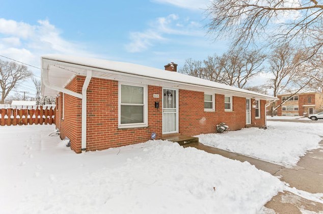 1826 Cleveland St, Evanston IL  60202-1902 exterior
