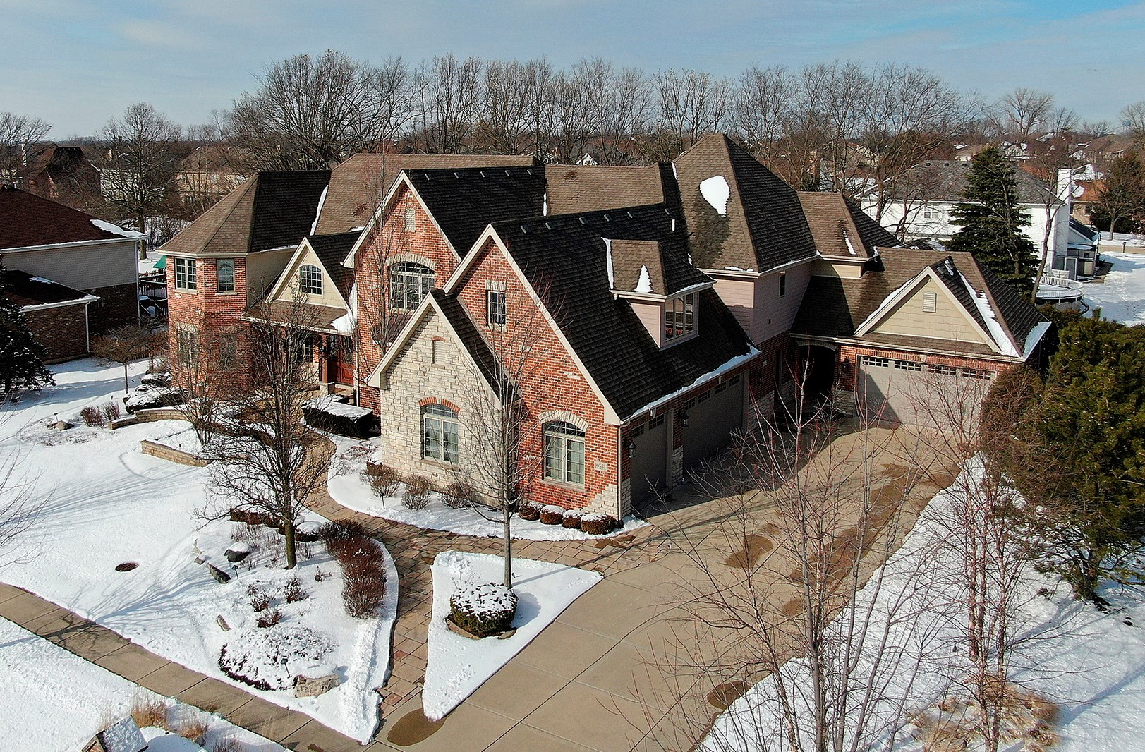 16552 Mcdonald Dr, Romeoville, IL 60441-2303