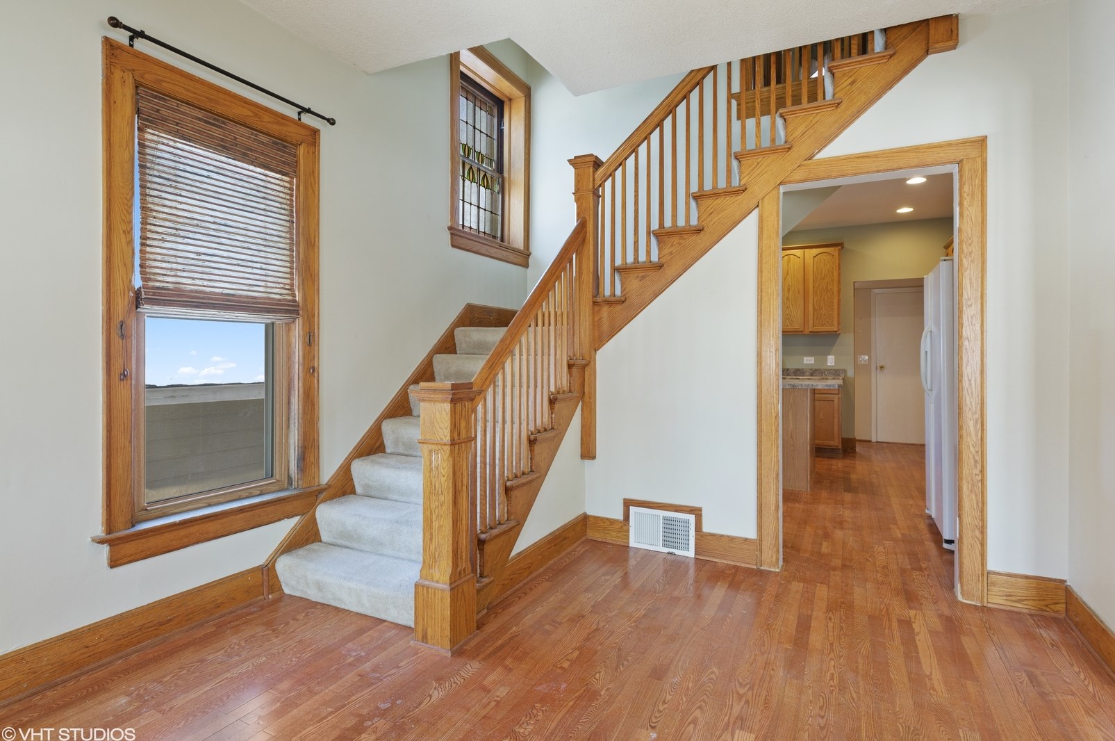 578 Enterprise St, Hoffman Estates, IL 60120-3966