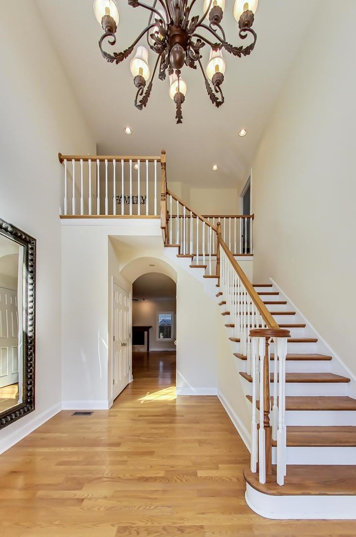 5537 Springside Ave, Downers Grove, IL 60516-1113