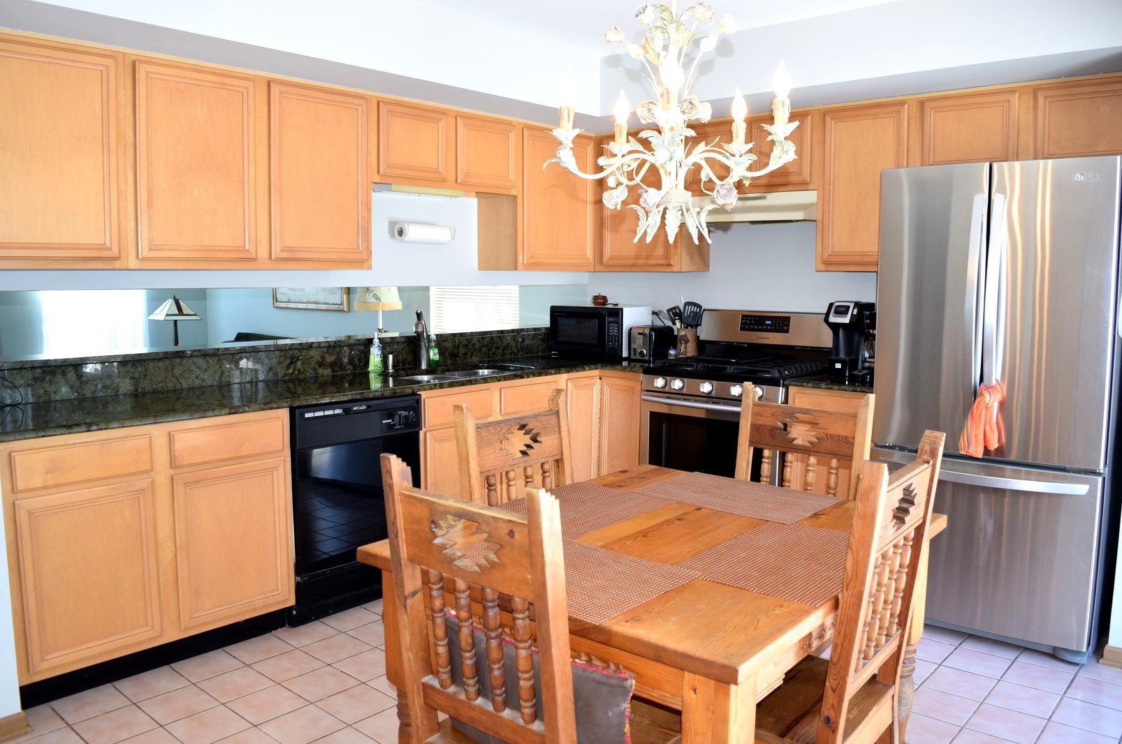 2445 Pebblewood Ct, Aurora IL  60506-6415 exterior