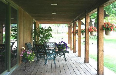 1010 Sunset Rd, Spring Grove, IL 60081