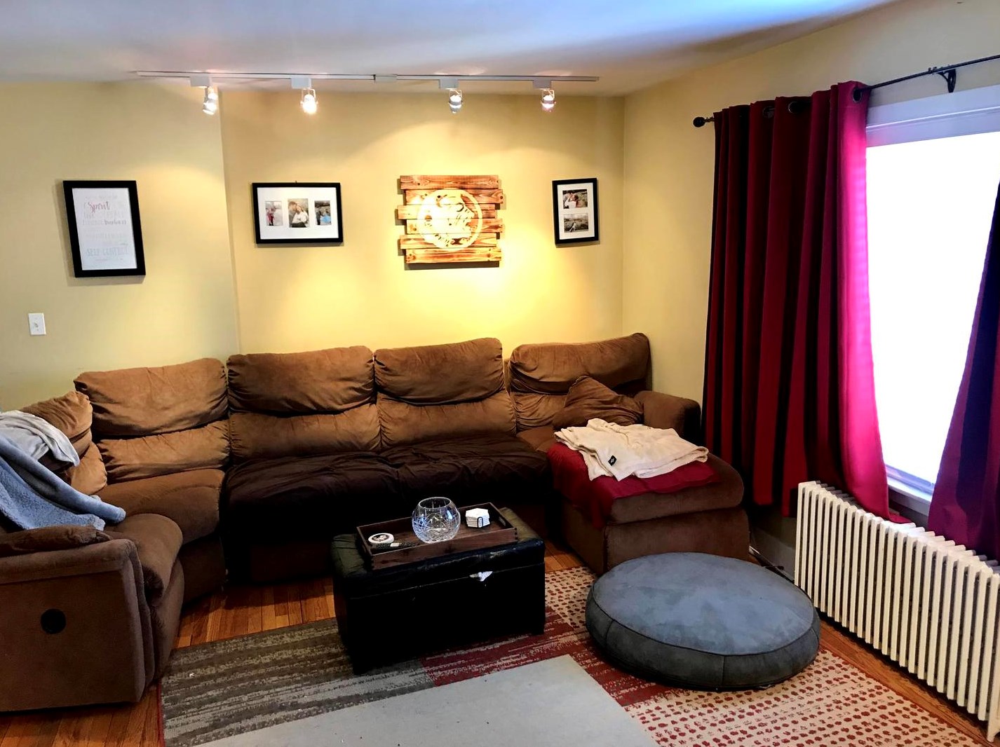 145 Callan Ave Apt 3, Evanston, IL 60202