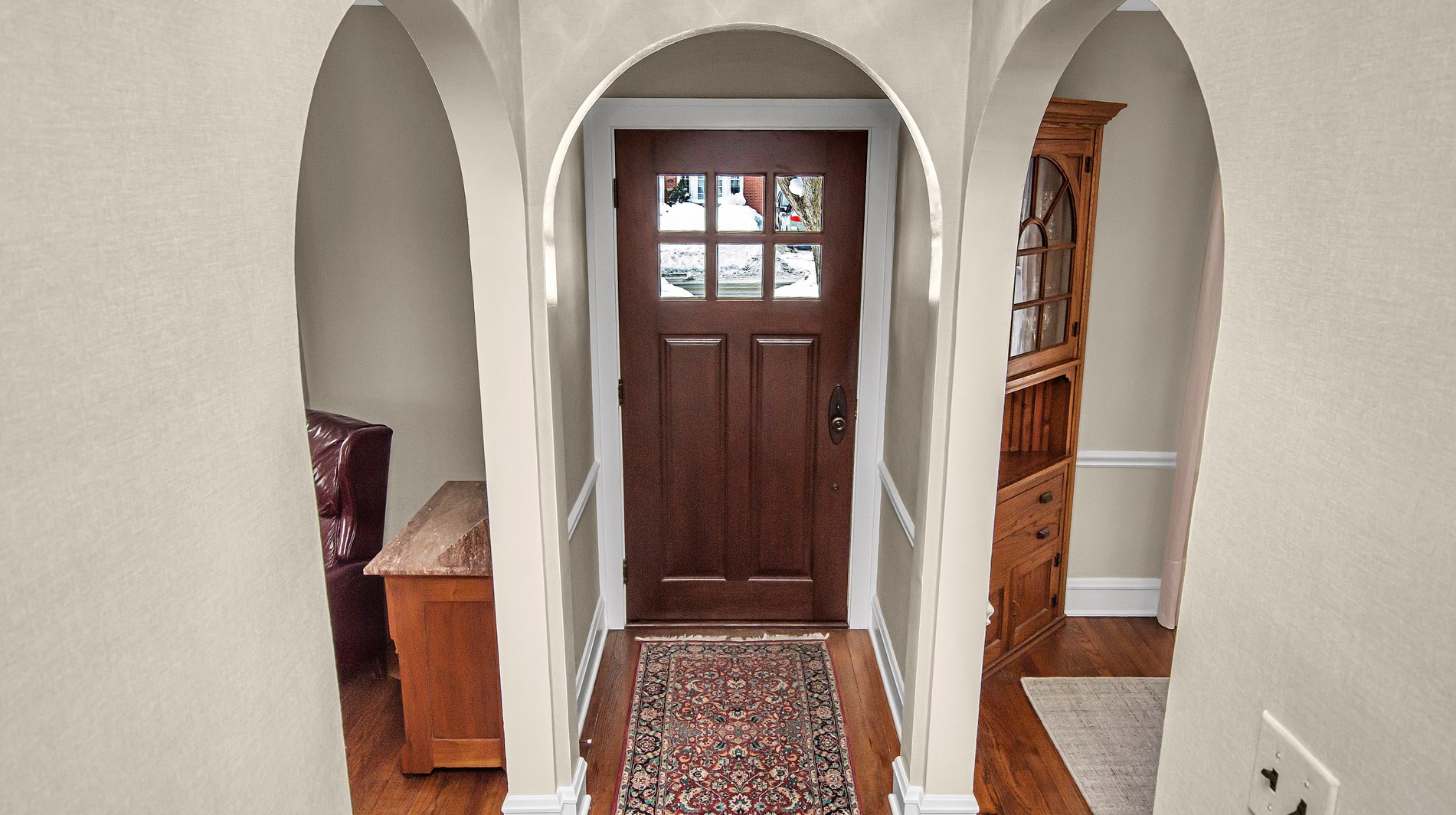 2645 Hurd Ave, Evanston, IL 60201-1250