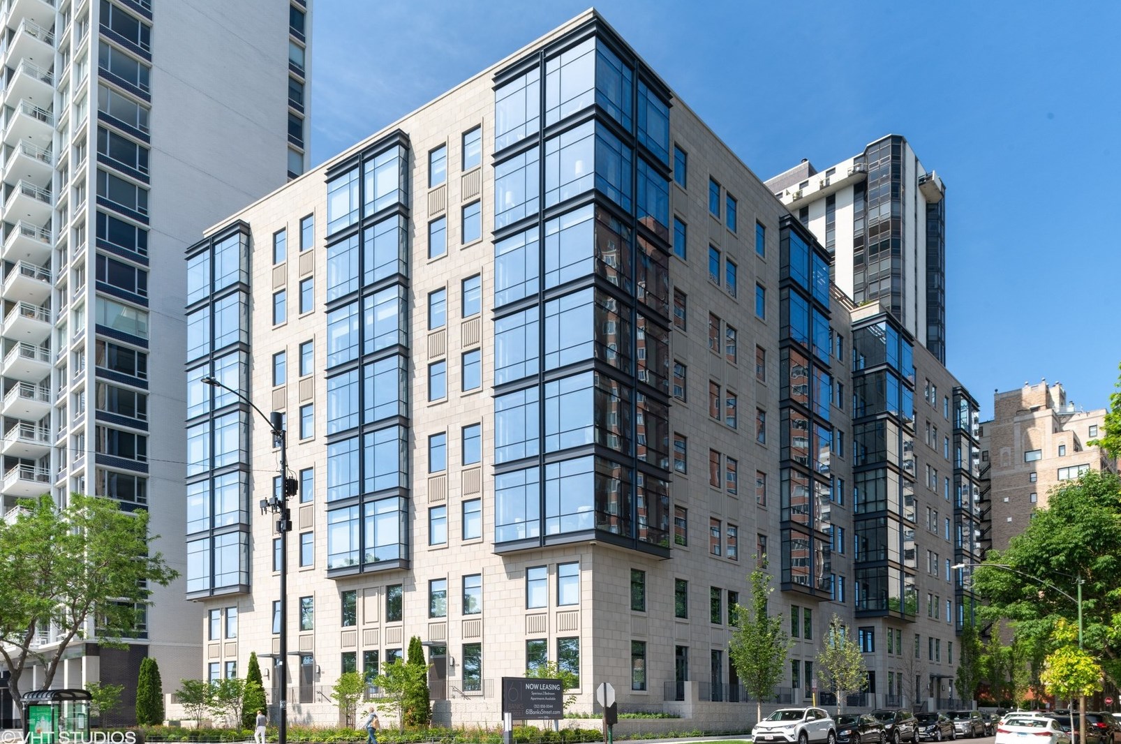 61 E Banks St #704, Chicago, IL 60610