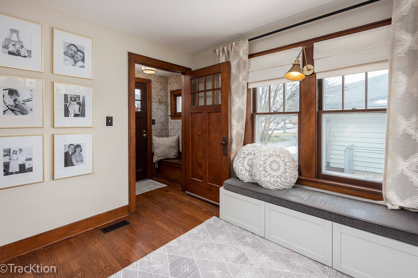 417 Austin St, Downers Grove, IL 60515-3863