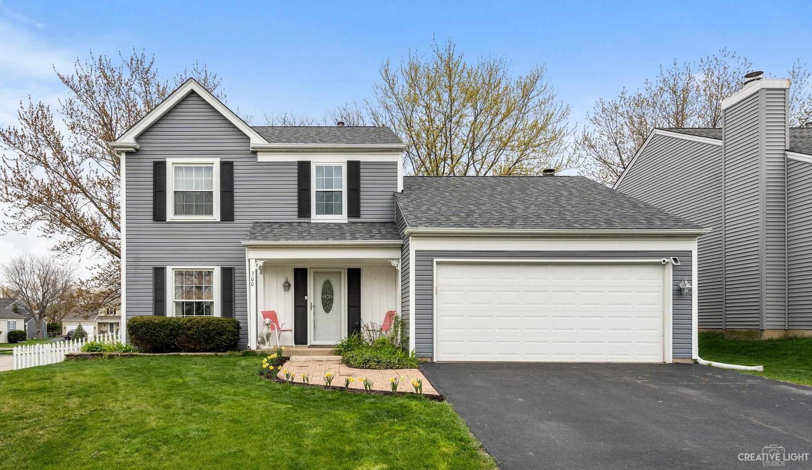 300 Newport Ln, Aurora, IL 60504-7290