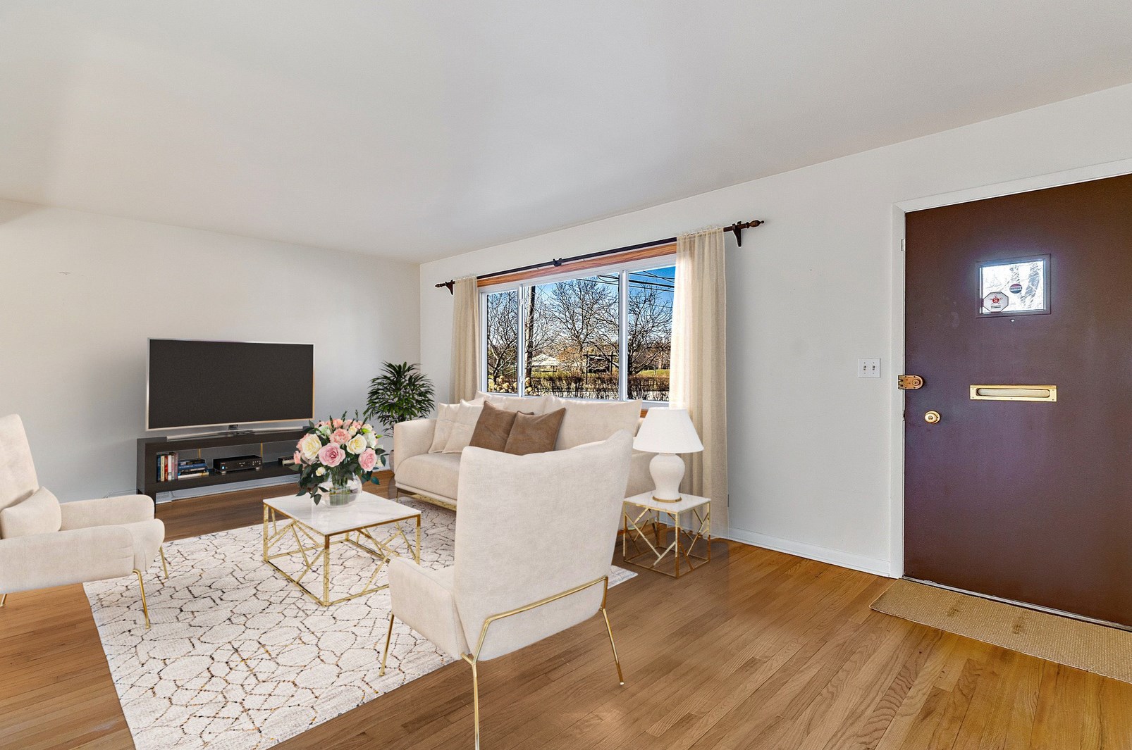 2723 Gross Point Rd, Evanston, IL 60201-4966