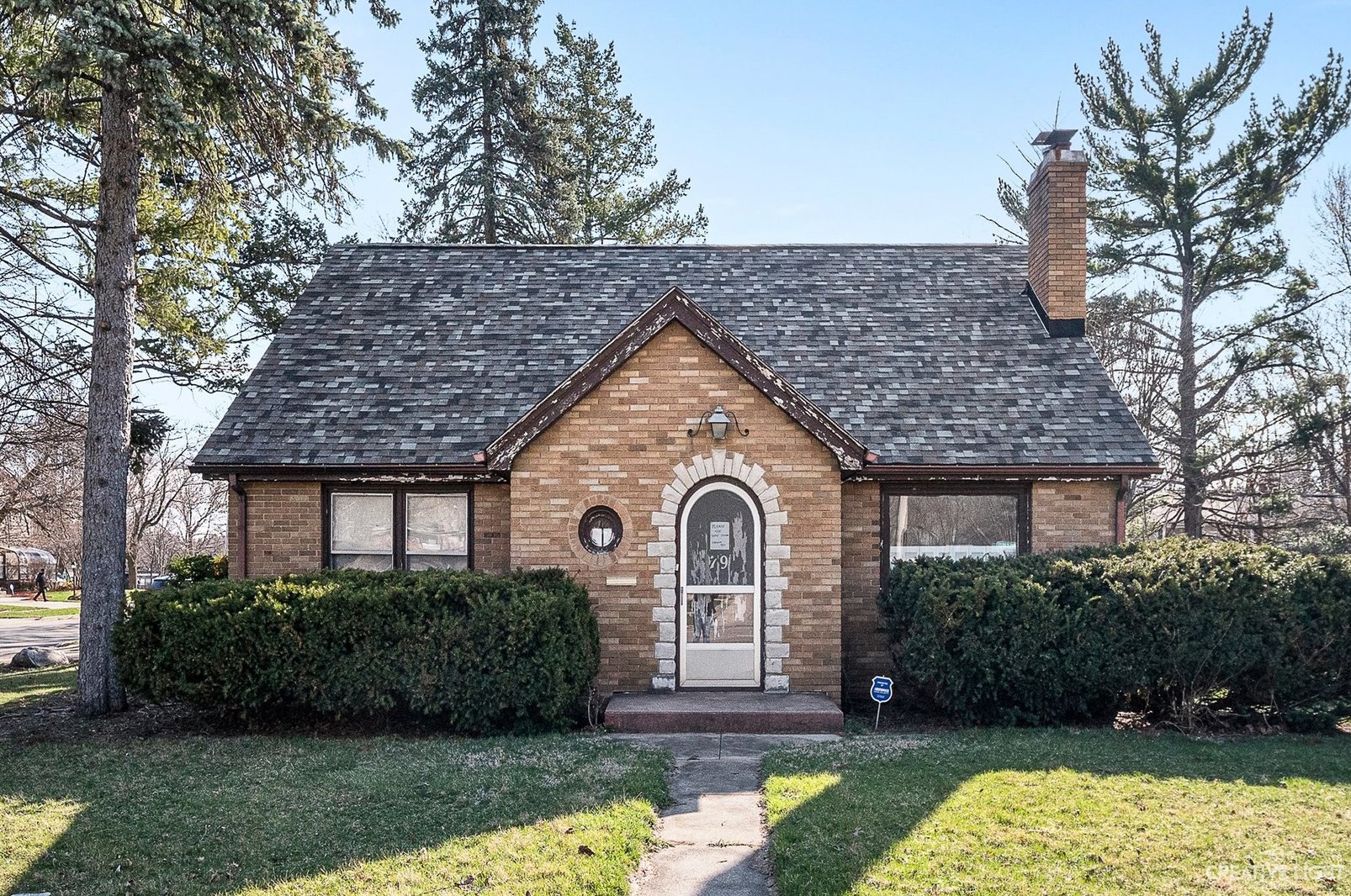 79 Mclean Blvd, Hoffman Estates, IL 60123-5140