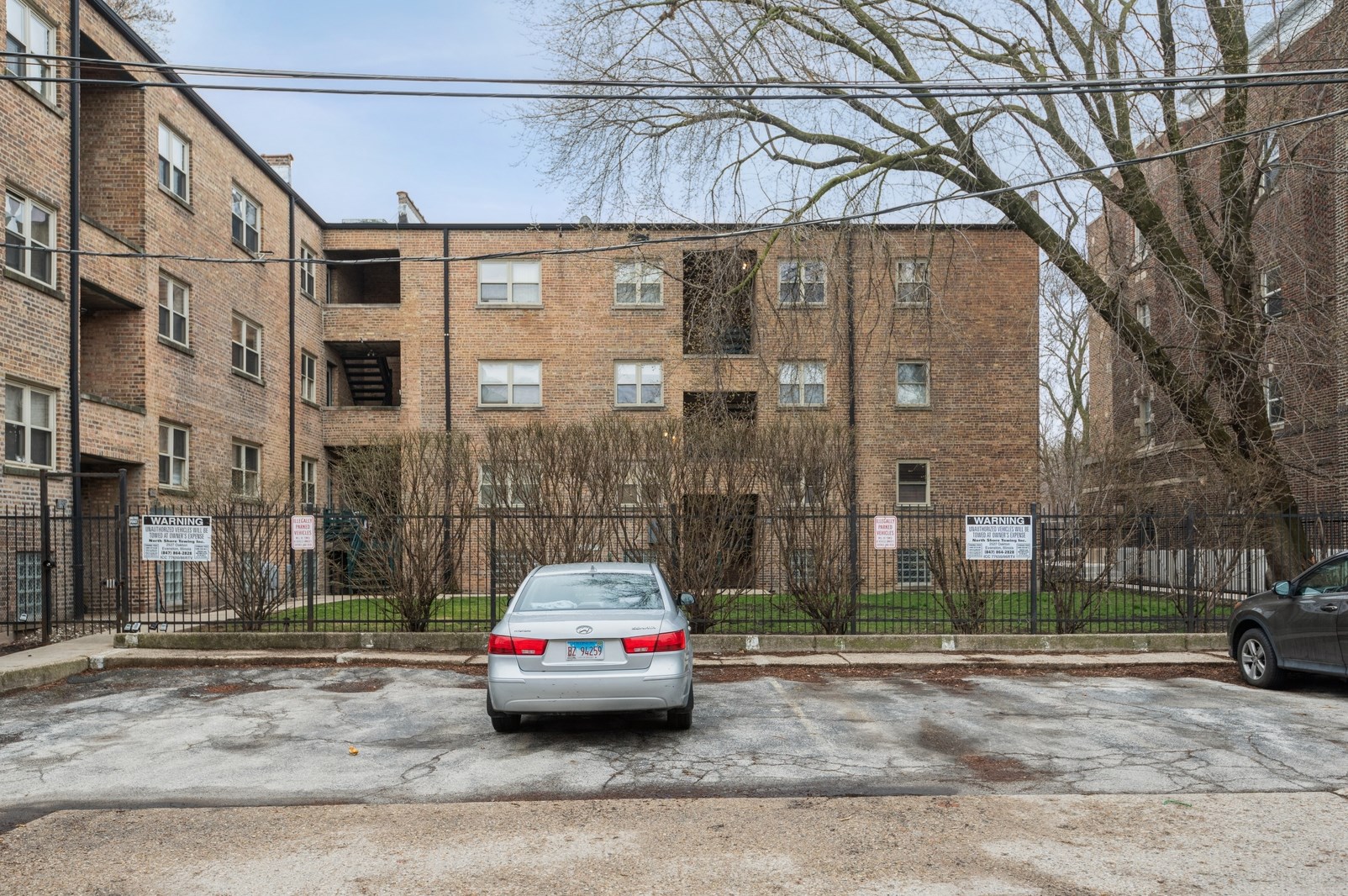 205 Custer Ave, Evanston IL  60202-3591 exterior