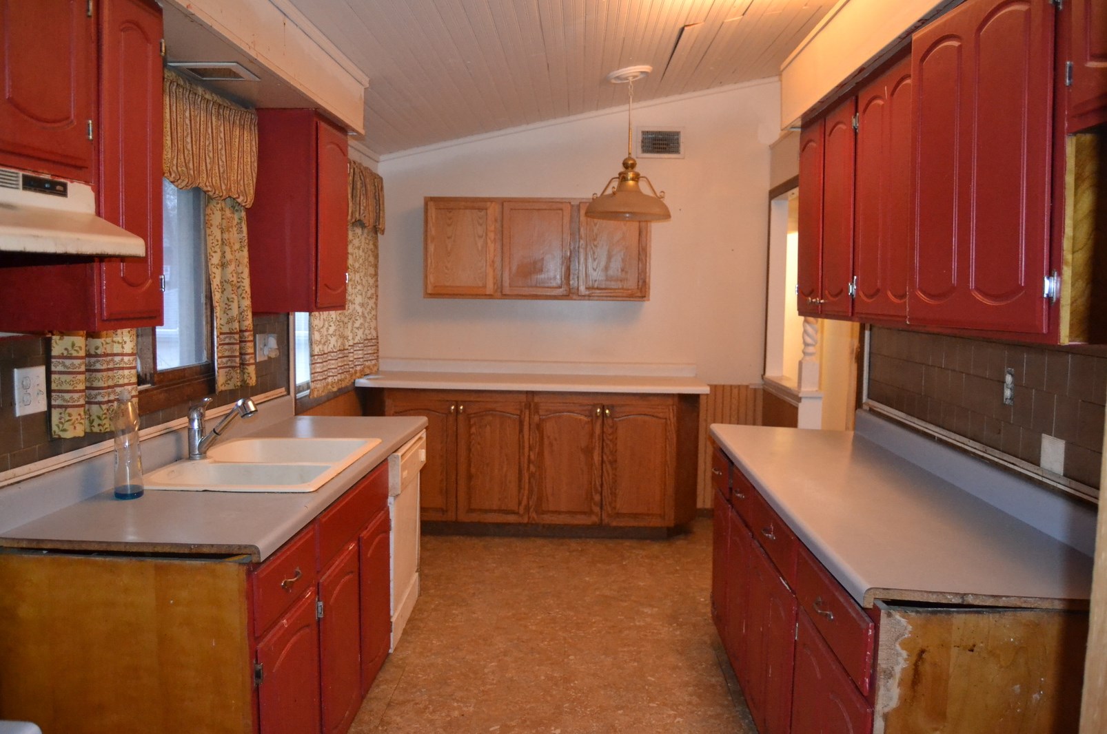 169 Union St, Seneca, IL 61360-9596