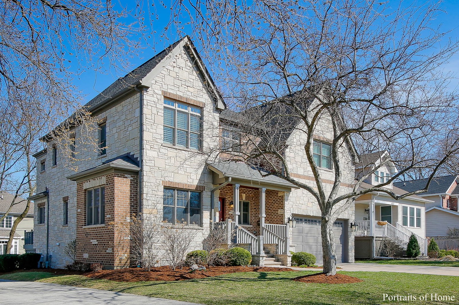 4509 Highland Ave, Downers Grove, IL 60515-2817