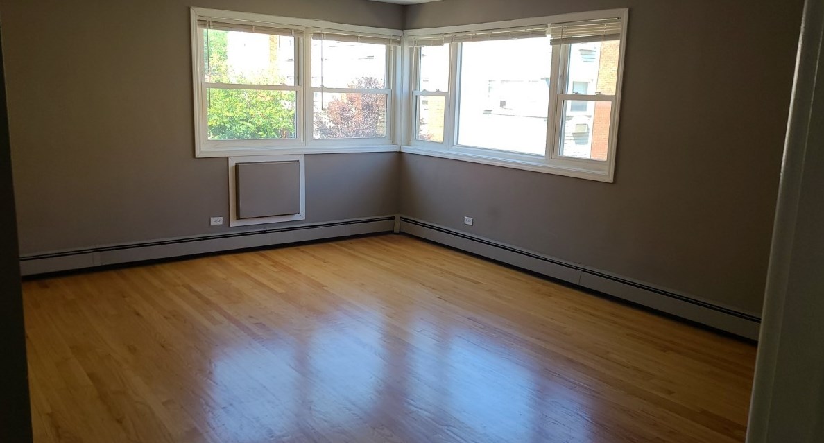 2405 W Balmoral Ave Apt 2b, Chicago, IL