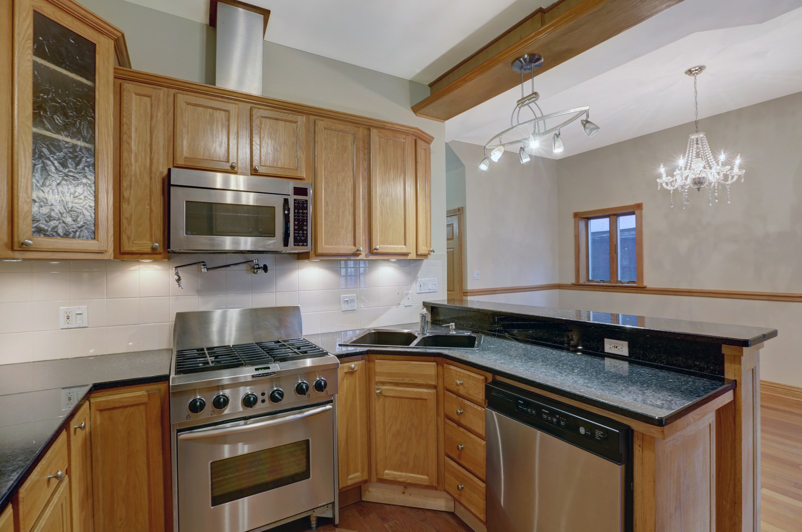 3325 N Pulaski Rd #2, Chicago, IL 60641