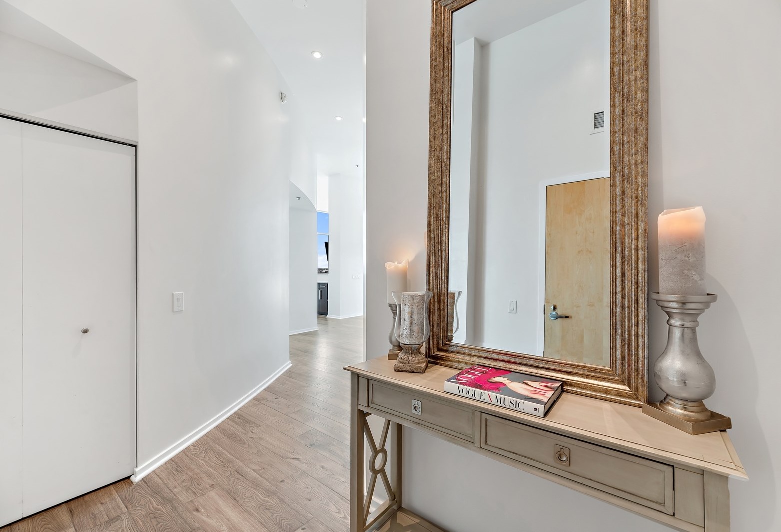 125 S Green St #1201a, Chicago, IL