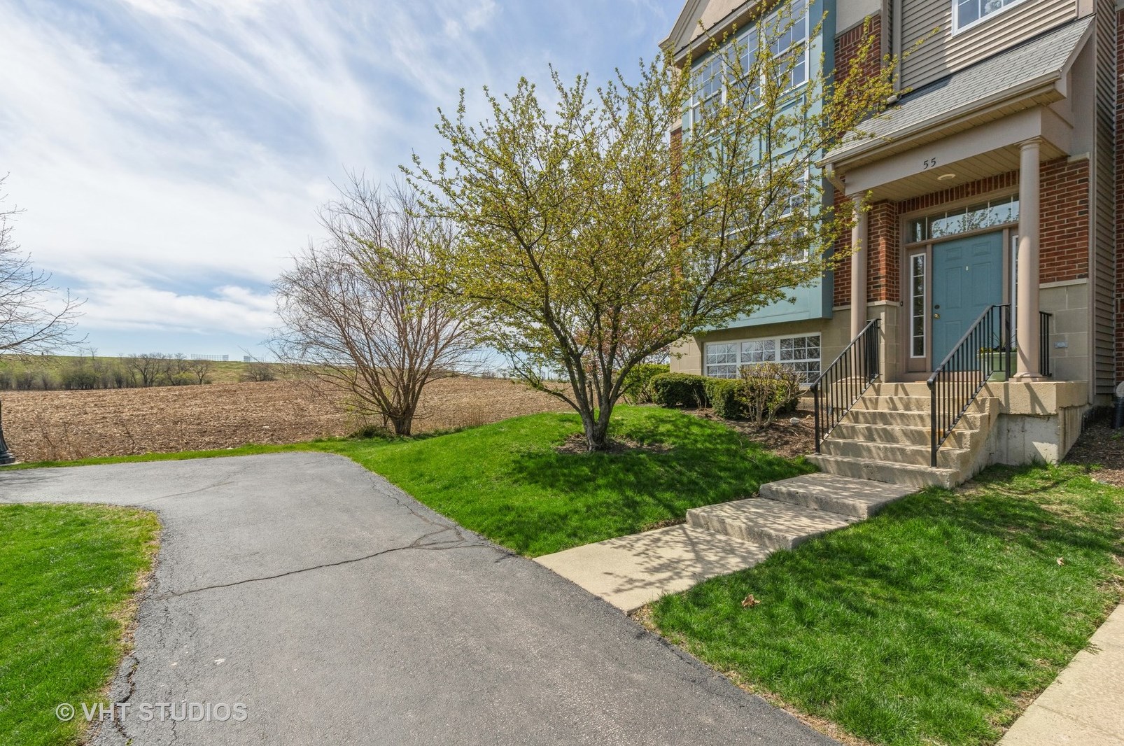 55 Thomas Ct, Volo, IL 60030-2473