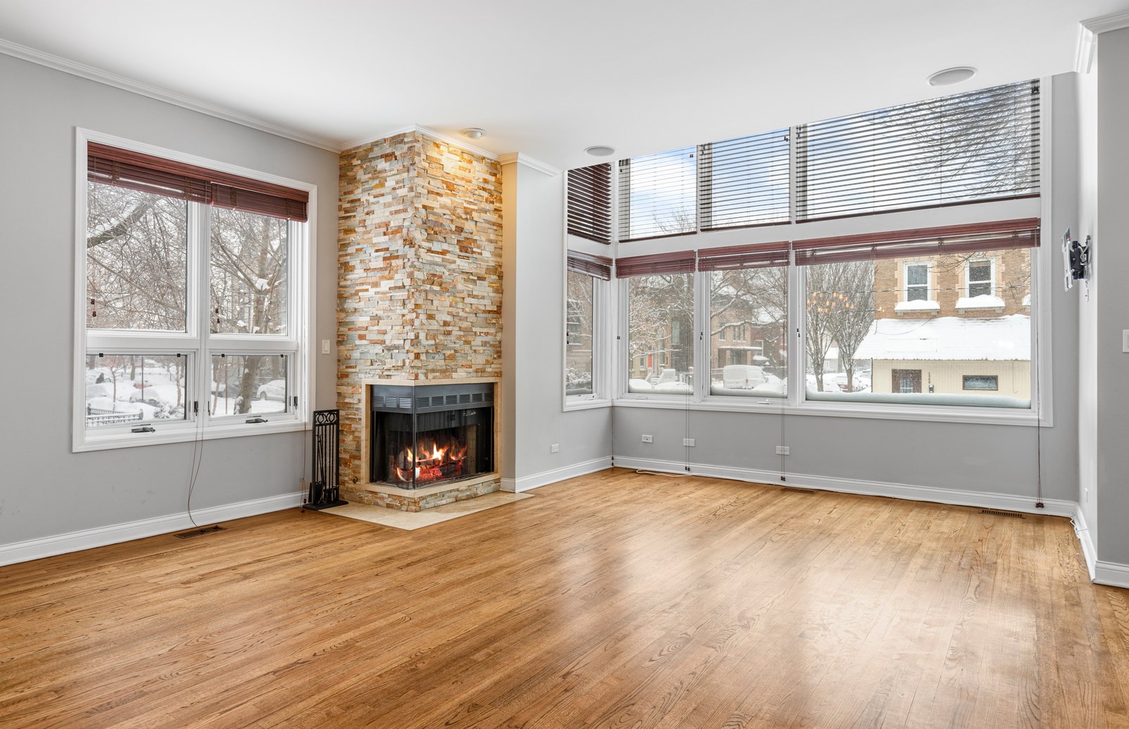 1058 N Wolcott Ave #1, Chicago, IL 60622