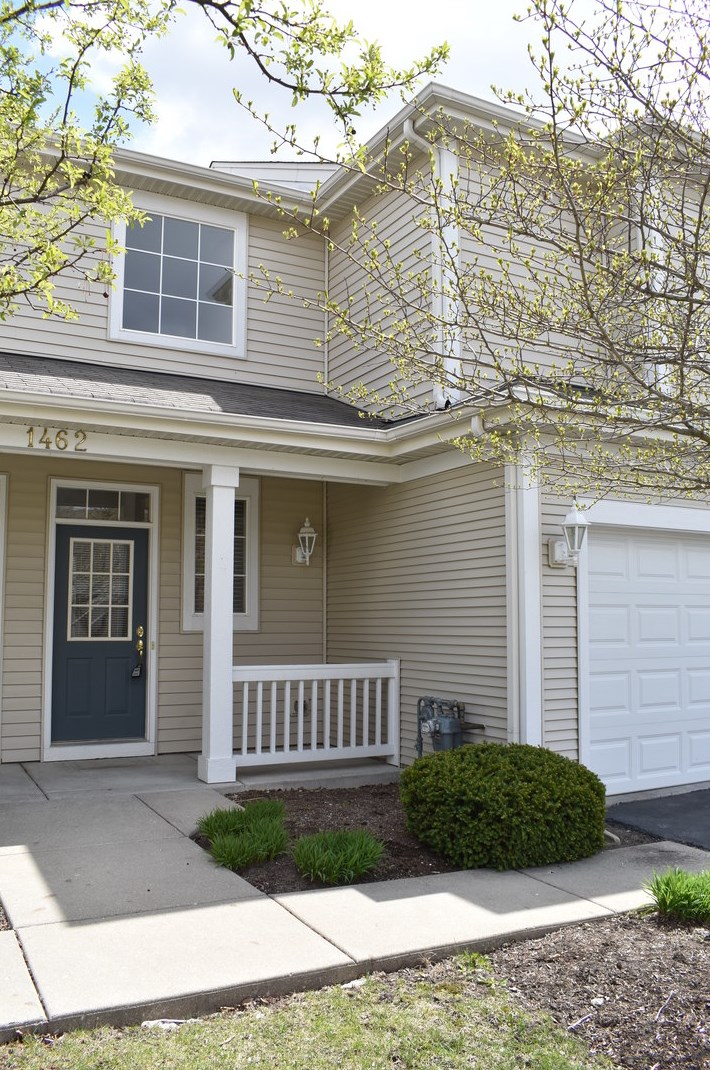 1462 Legacy Dr #3, Dekalb, IL 60115