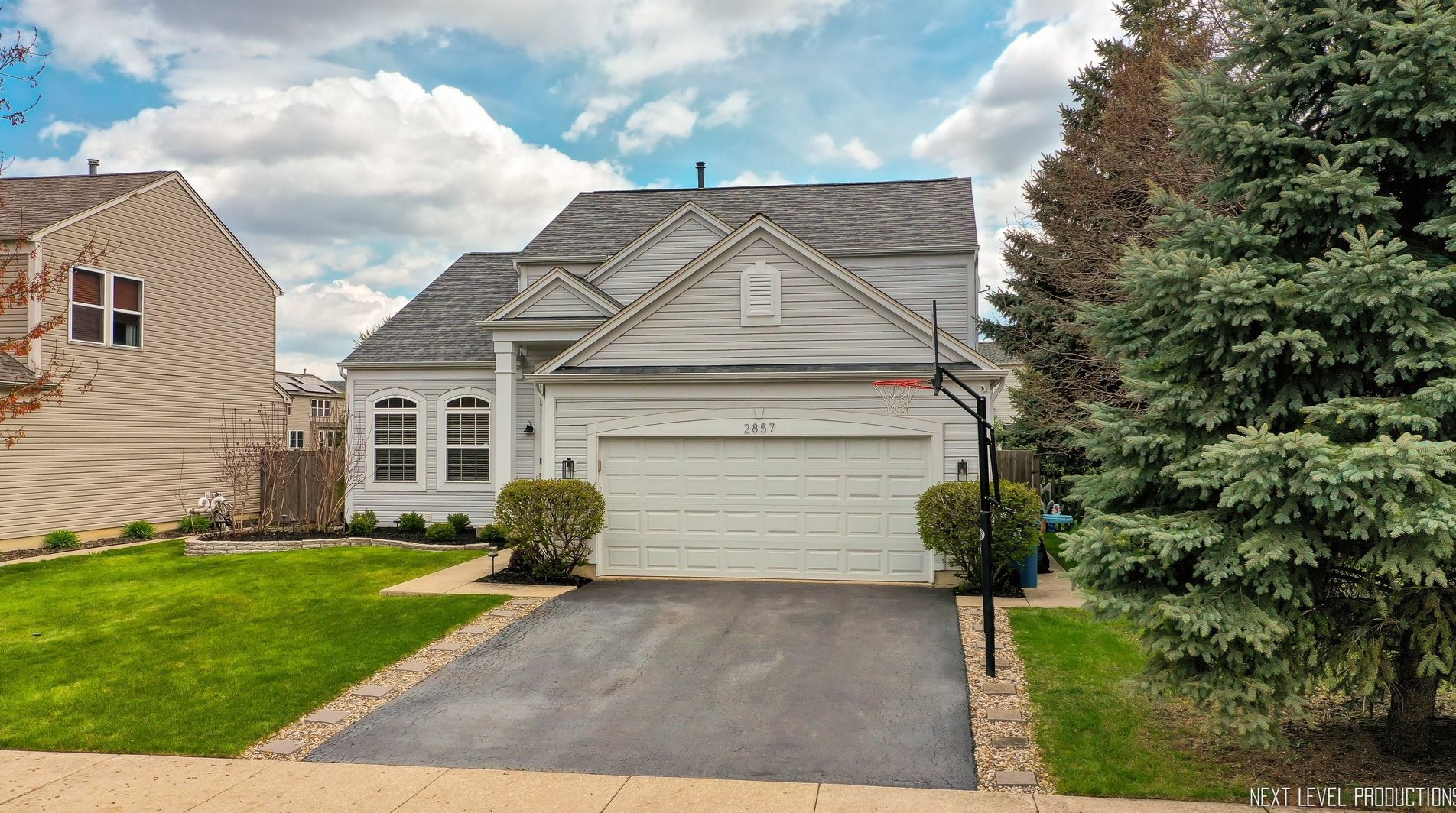 2857 Coastal Dr, Aurora, IL 60503-5707