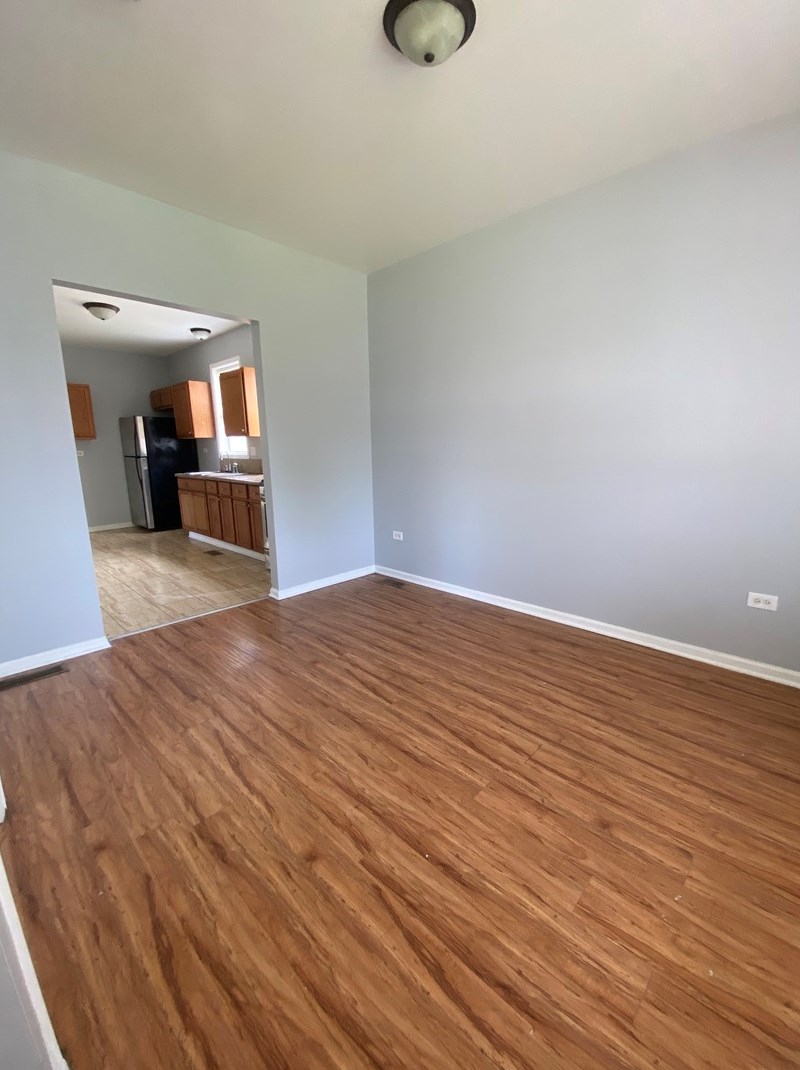 28 W 112th St, Chicago, IL 60628