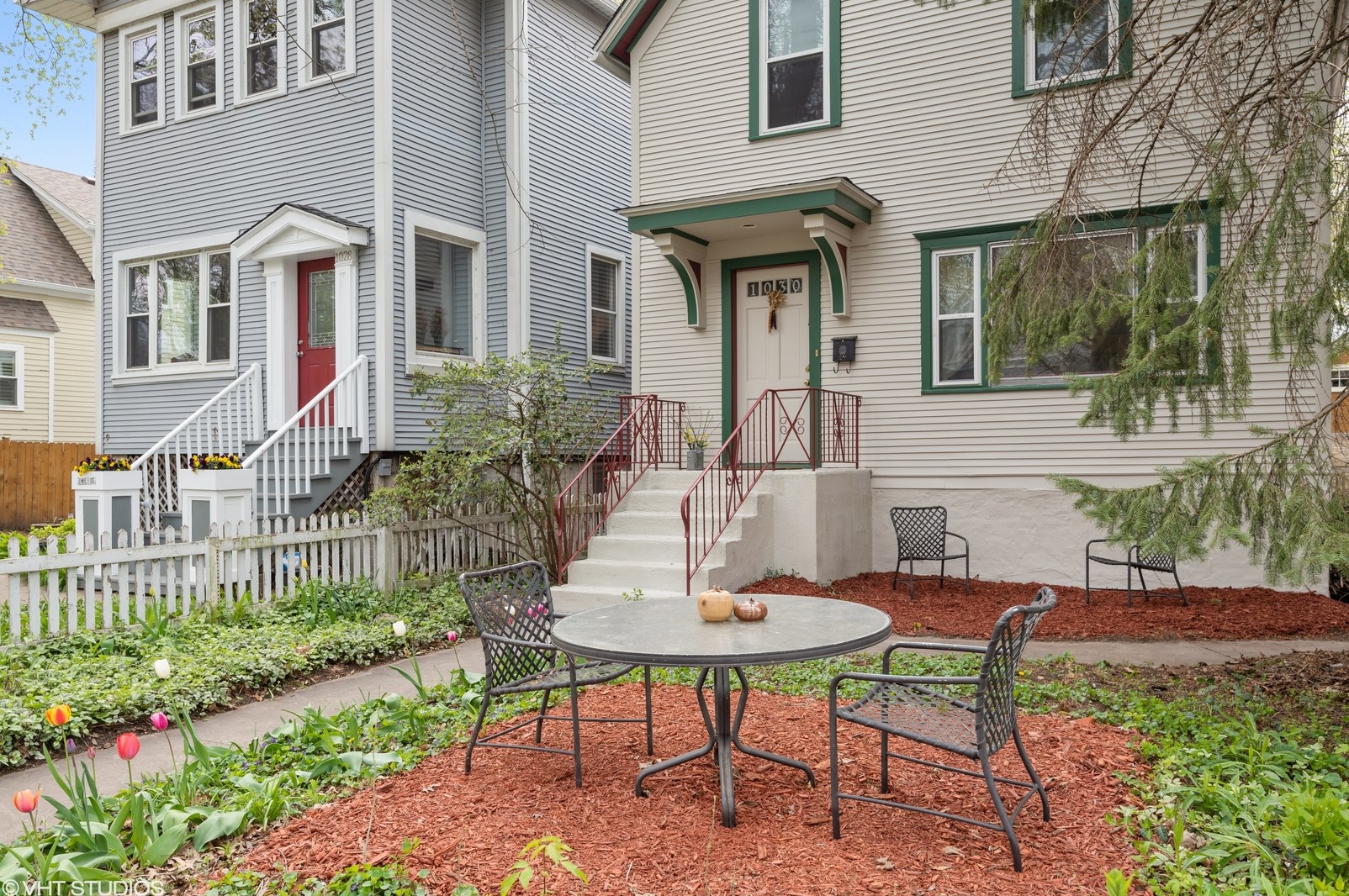 1030 Ashland Ave, Evanston IL  60202-1139 exterior
