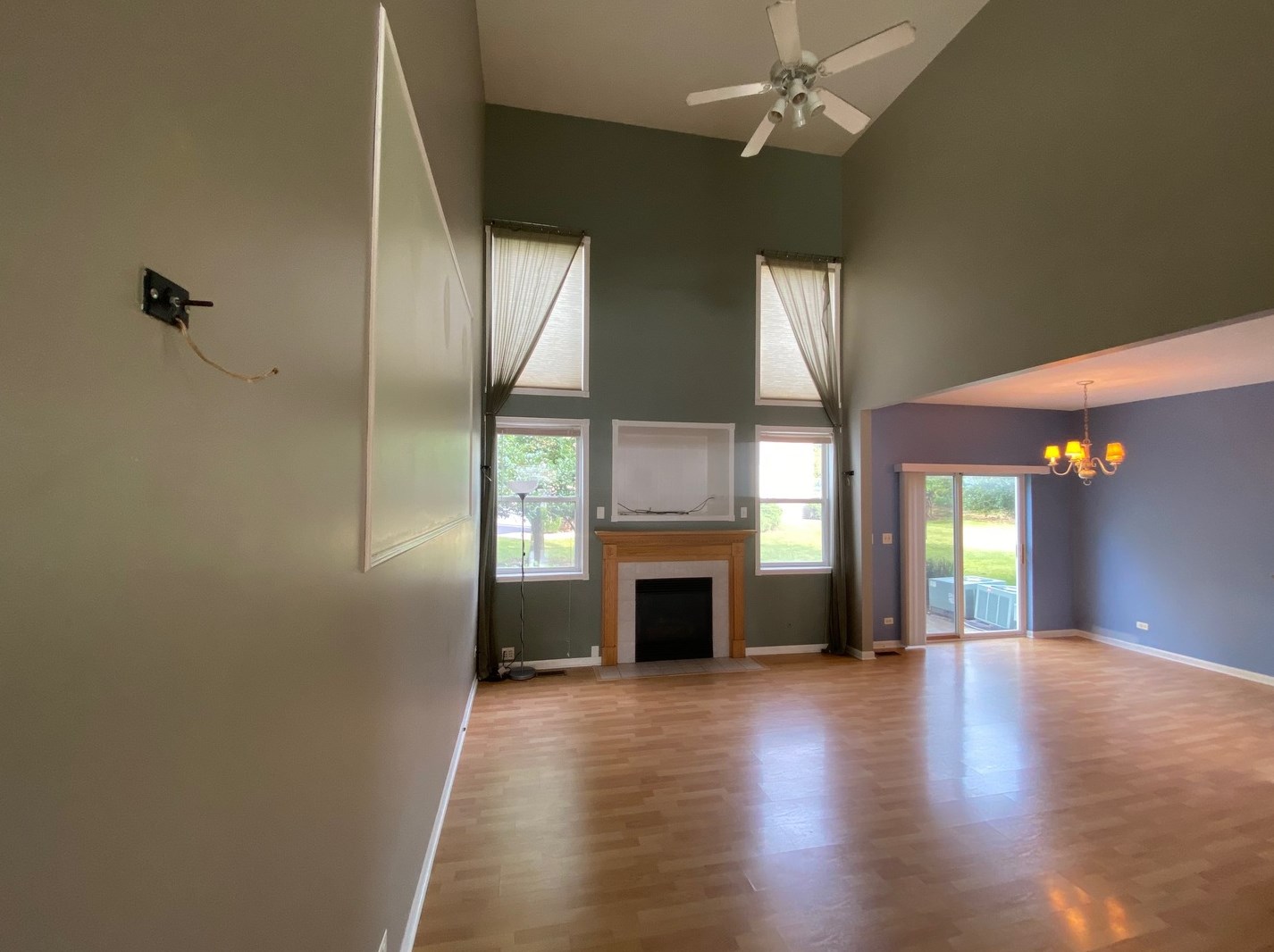 2421 Reflections Dr, Aurora IL  60502-7313 exterior