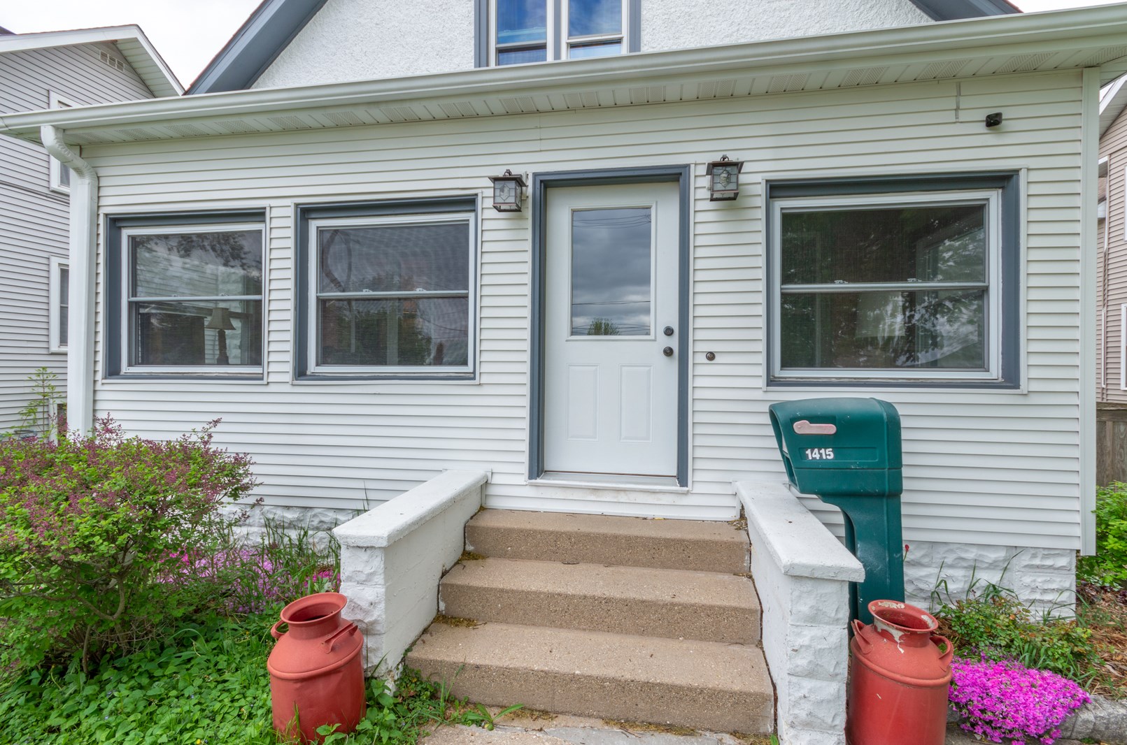 1415 Lewis St, Dekalb, IL 60115-2631