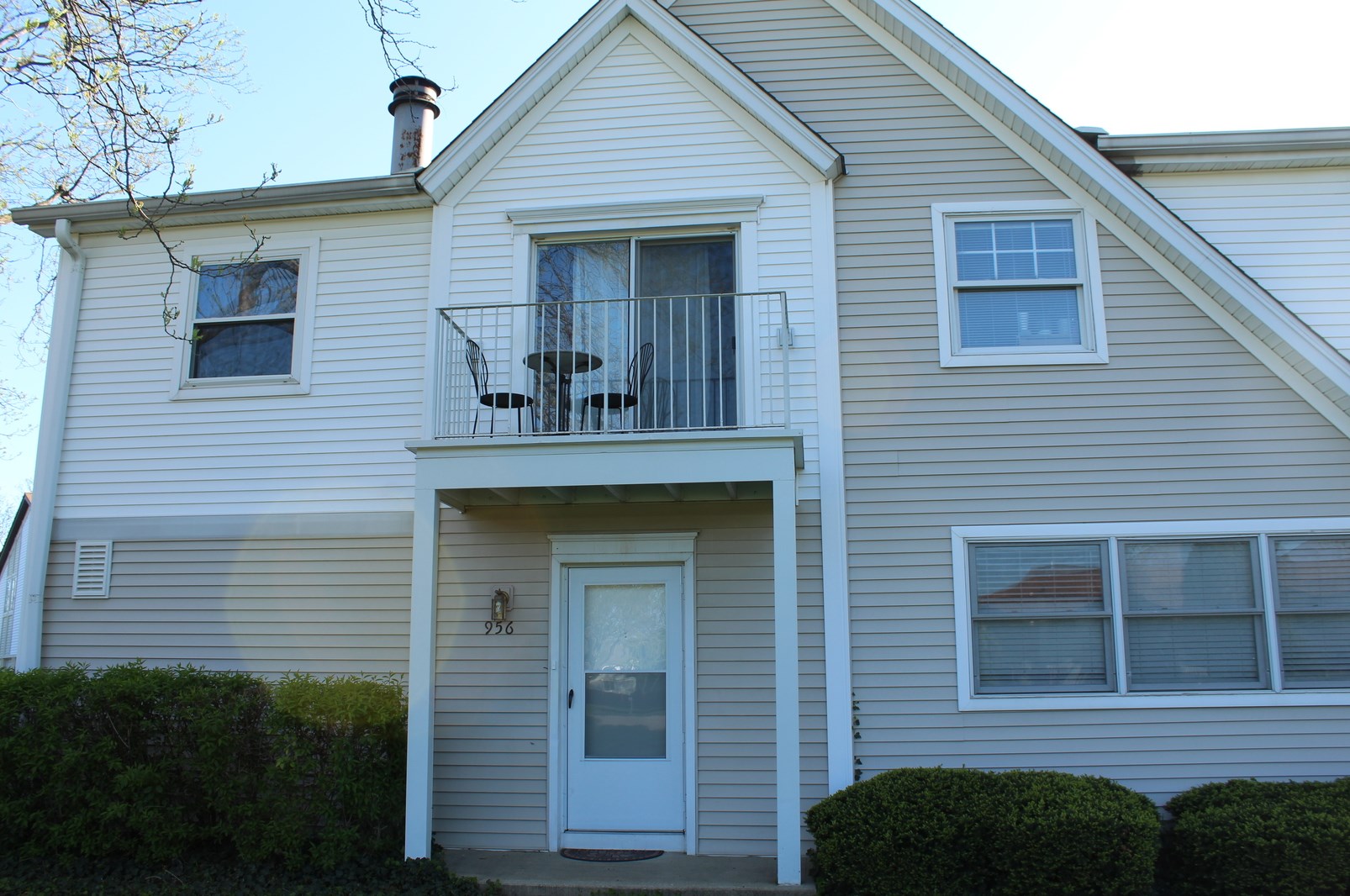 956 Inverrary Ln #956, Bannockburn, IL 60015