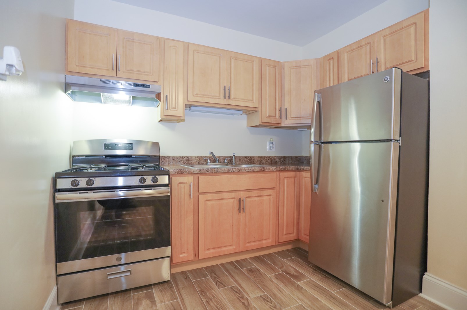 2322 N Commonwealth Ave #506, Chicago, IL 60614