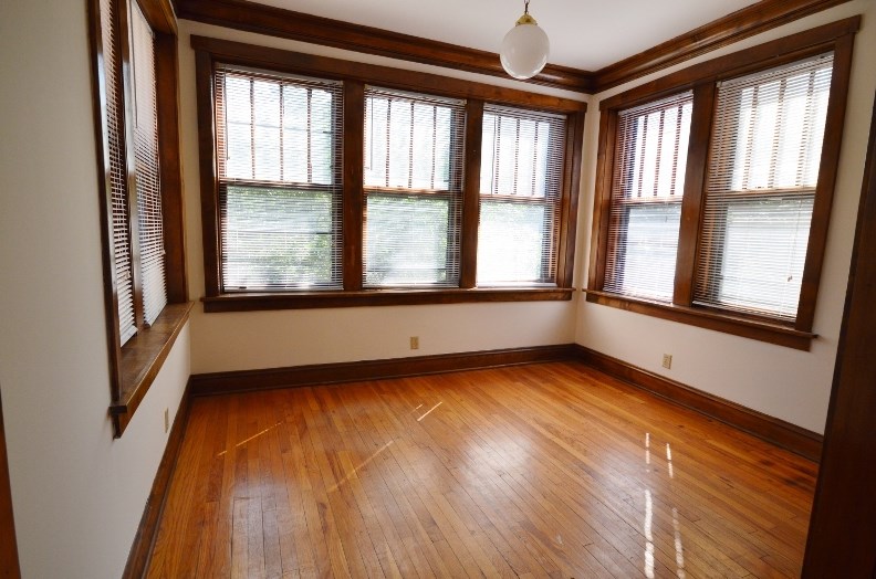 1402 W Warner Ave # 3, Chicago, IL
