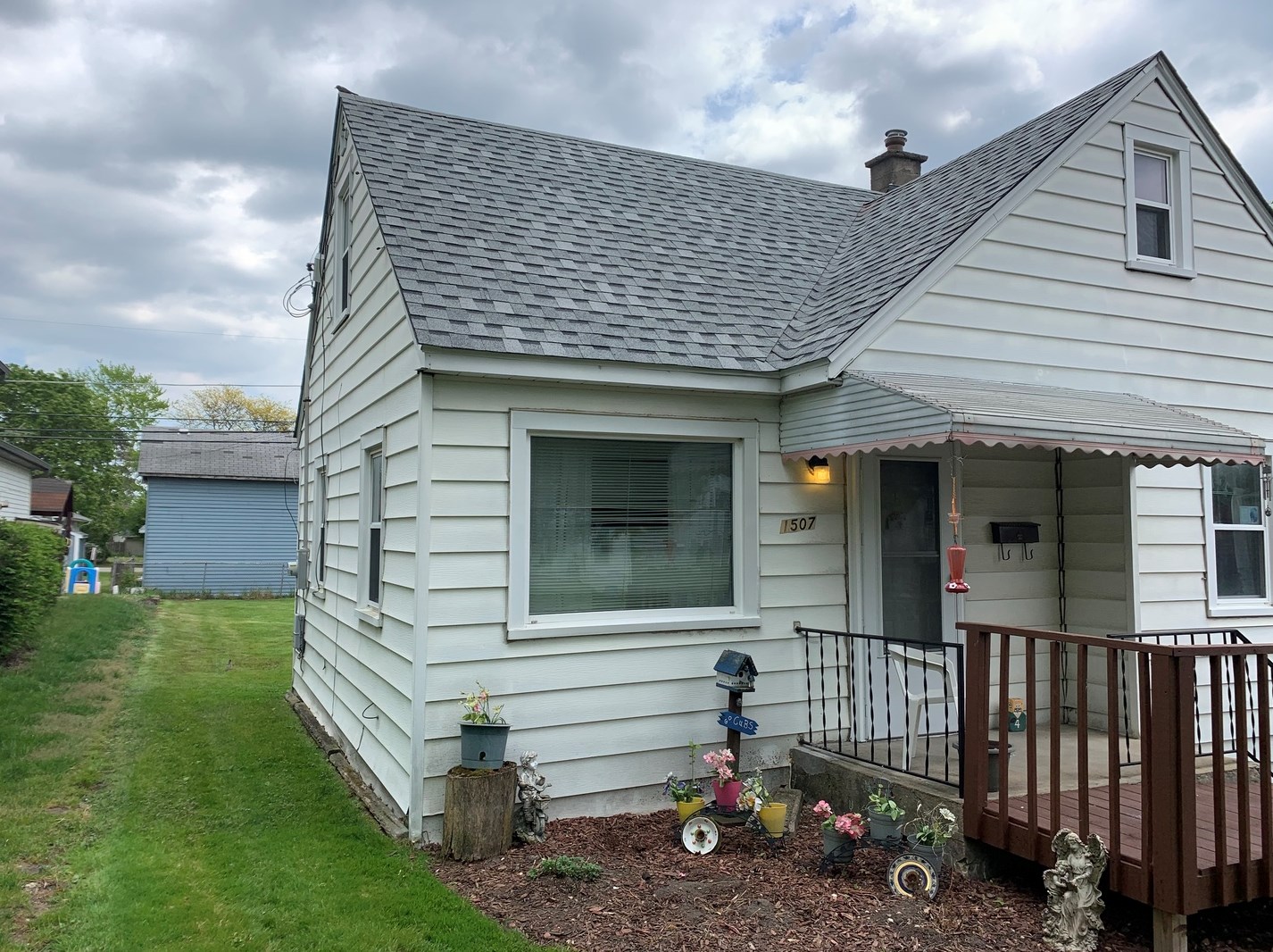 1507 East End Ave, Volo, IL 60073
