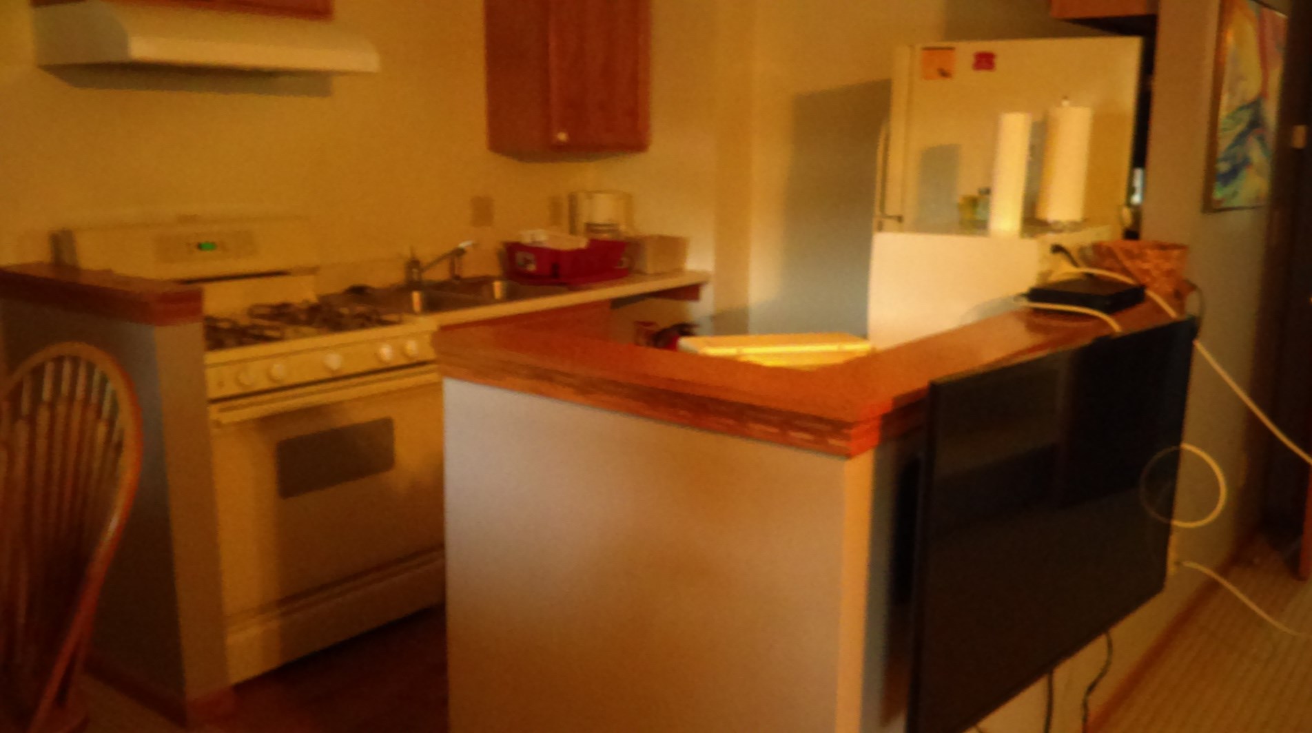 325 Clark St #2a, Utica, IL 61373