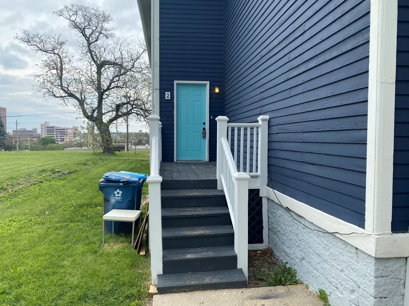 86 N 4th St Apt 2, Aurora, IL 60505