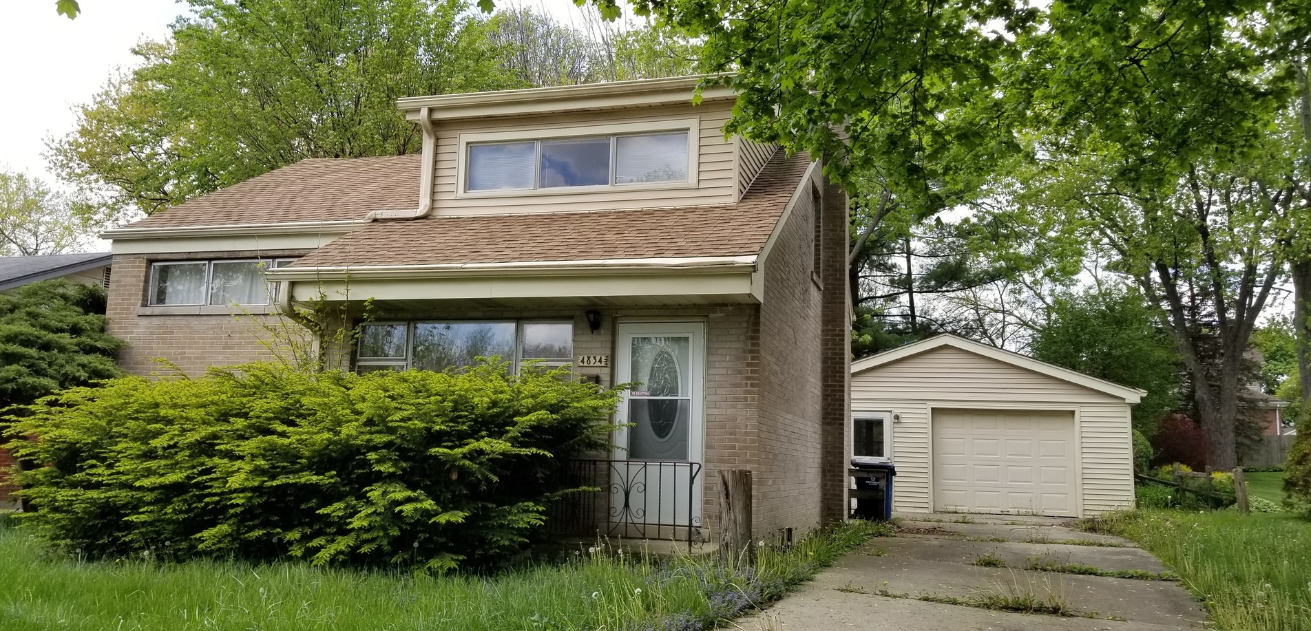 4834 Pershing Ave, Downers Grove, IL 60515-3345