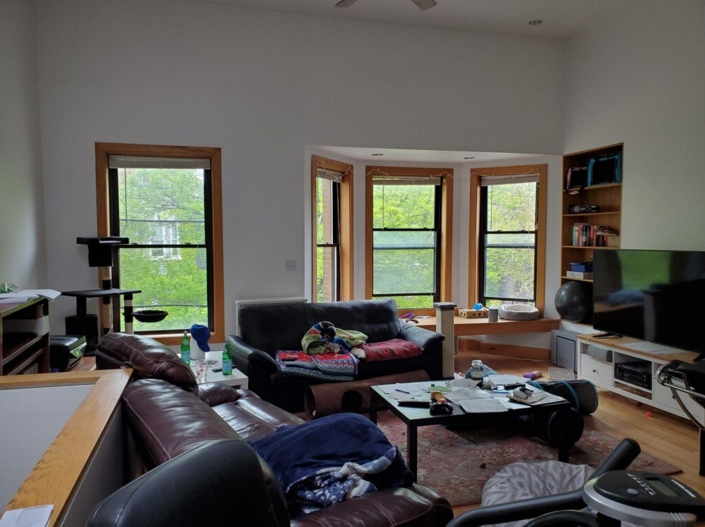 1129 W Addison St Apt 2, Chicago, IL 60613