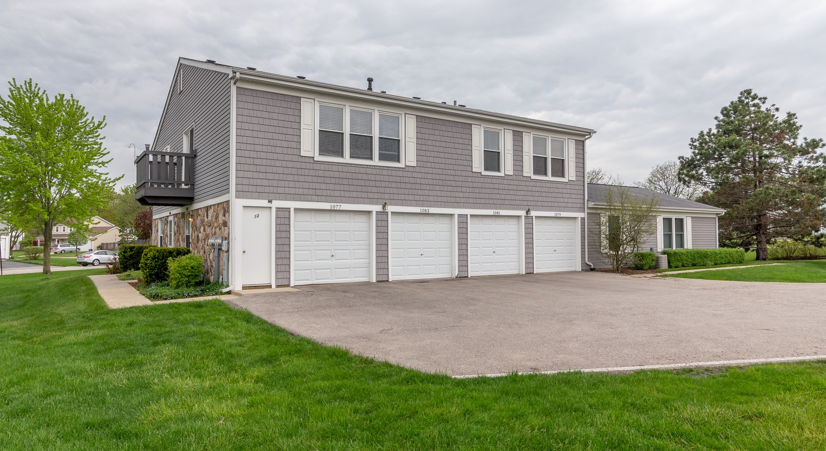 1077 Glouchester Hbr #1204, Schaumburg, IL