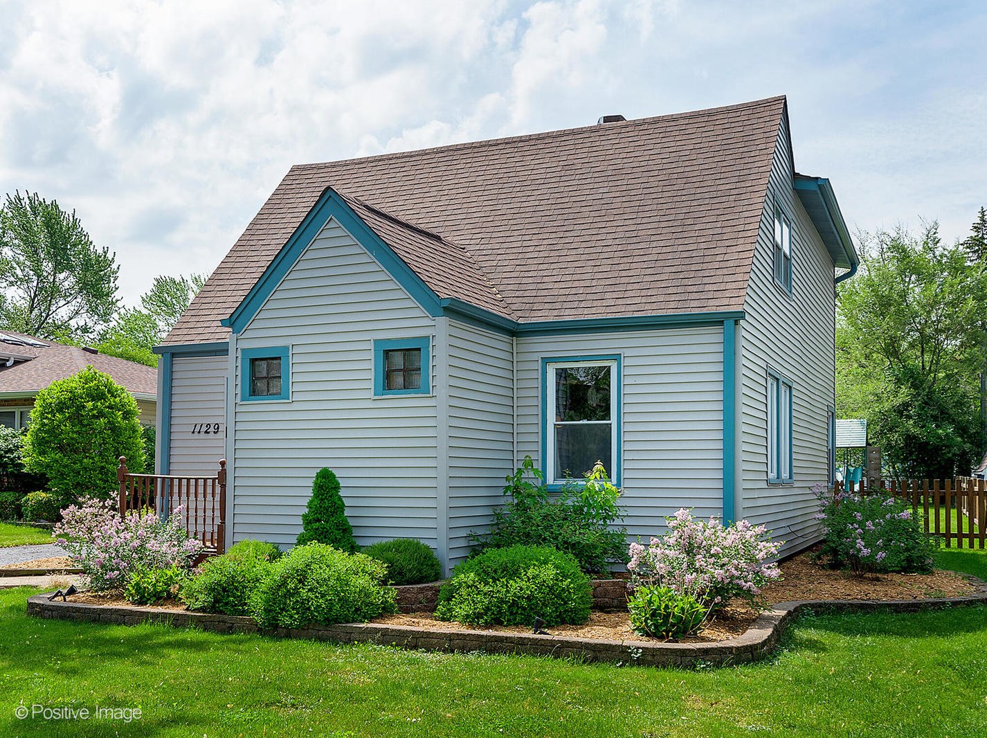 1129 Saylor St, Downers Grove, IL 60516-2845