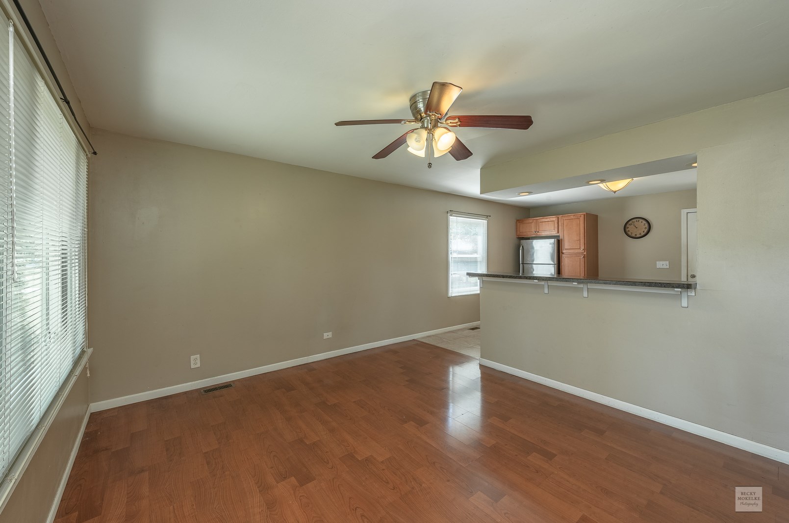900 Richard St, Aurora, IL 60506-2147