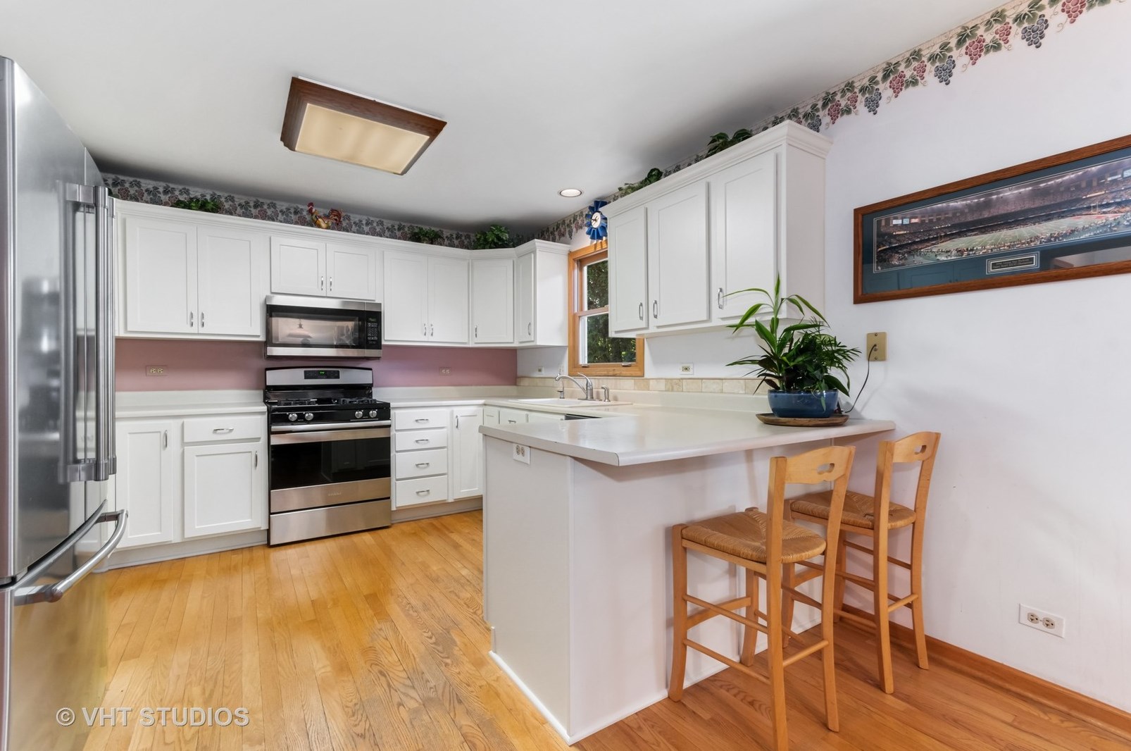 301 Laverne St, Elburn, IL 60119-8963