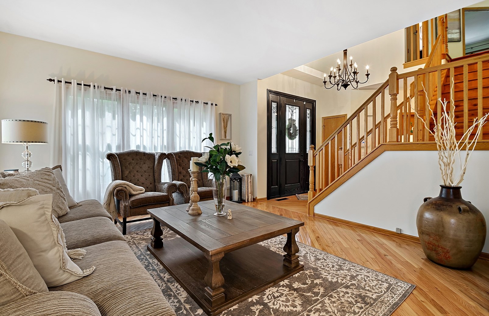 1112 Superior Ave, Spring Grove, IL 60081