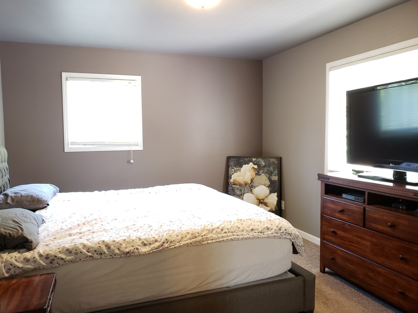 509 Division St, Utica, IL 61373-9507