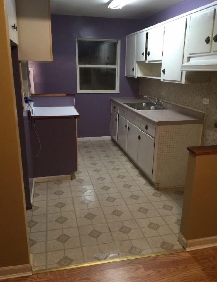 1625 Mckay St, Waukegan, IL 60087-2920