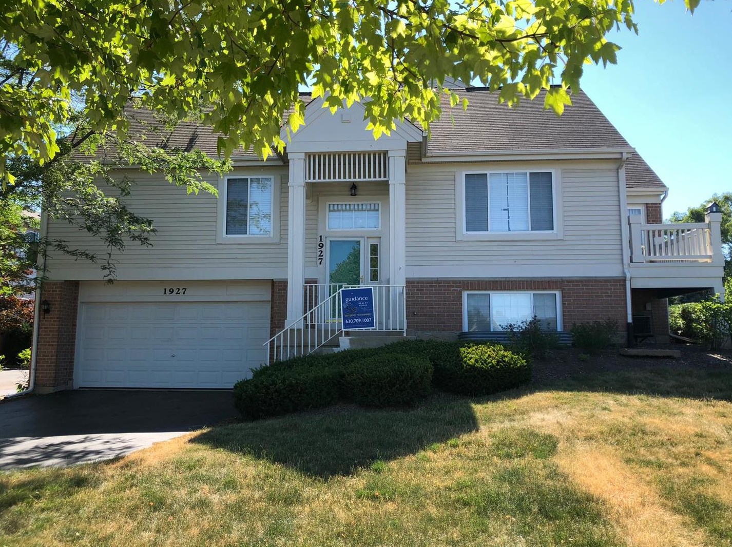 1927 Concord Dr, Volo, IL 60050-8311