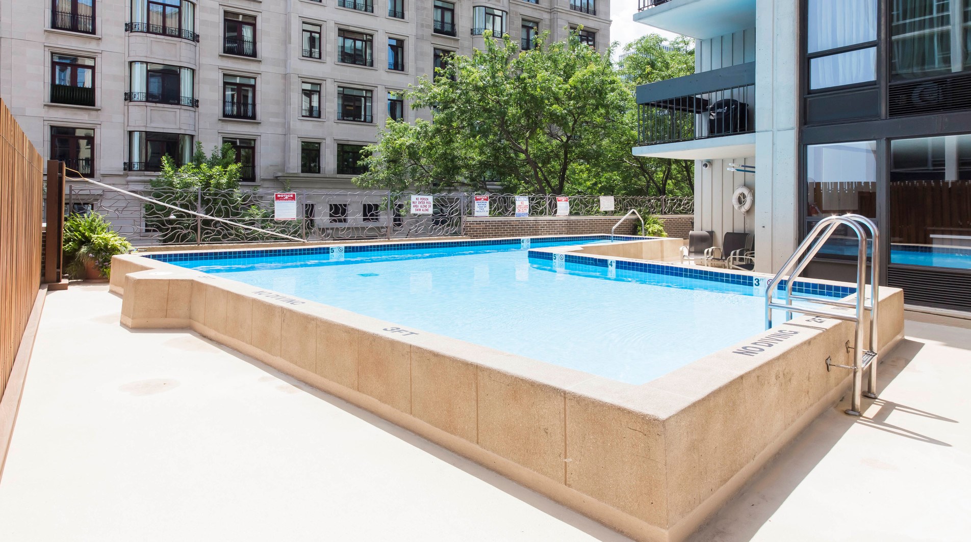 1313 N Ritchie Ct Apt 2303, Chicago, IL 60610
