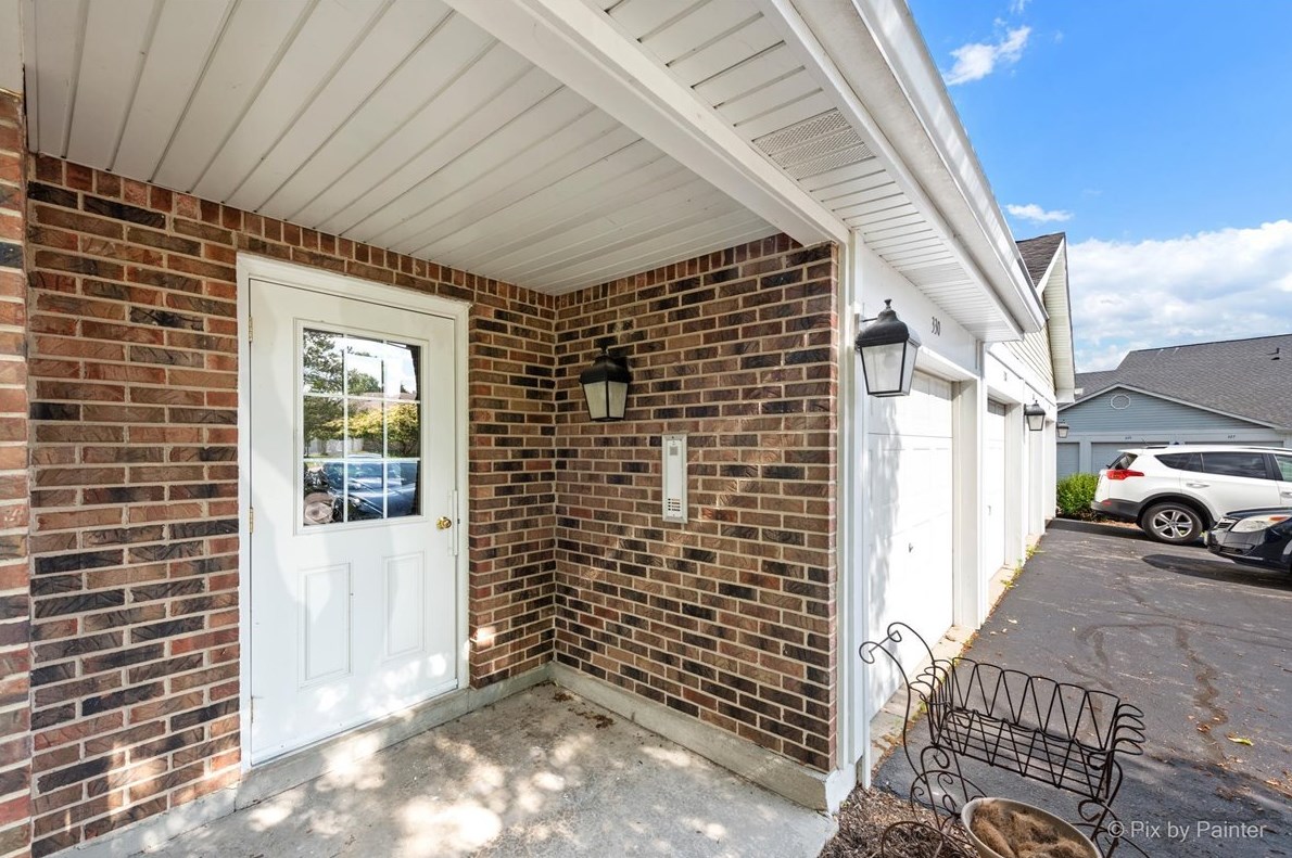 326 Coventry Ct, Aurora, IL 60504-6501