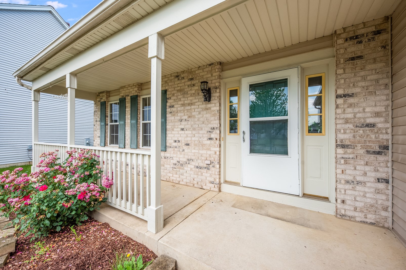 148 Wedgeport Cir, Romeoville, IL 60446-3745