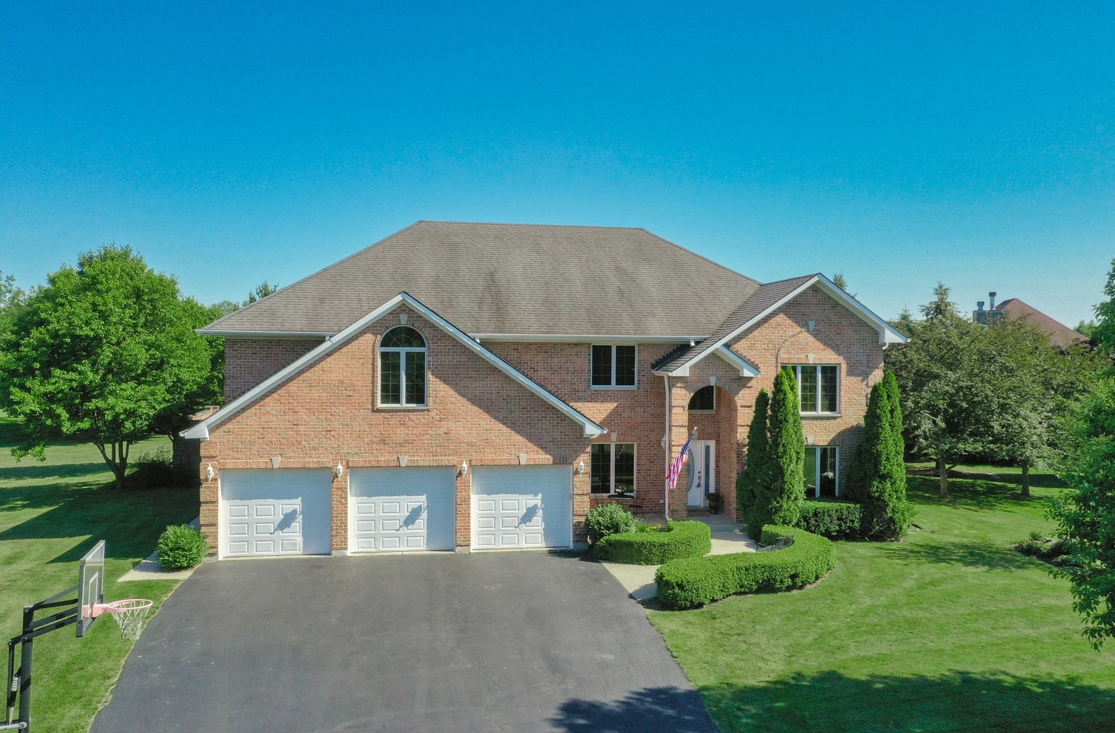 3407 Cornflower Way, Spring Grove, IL 60081