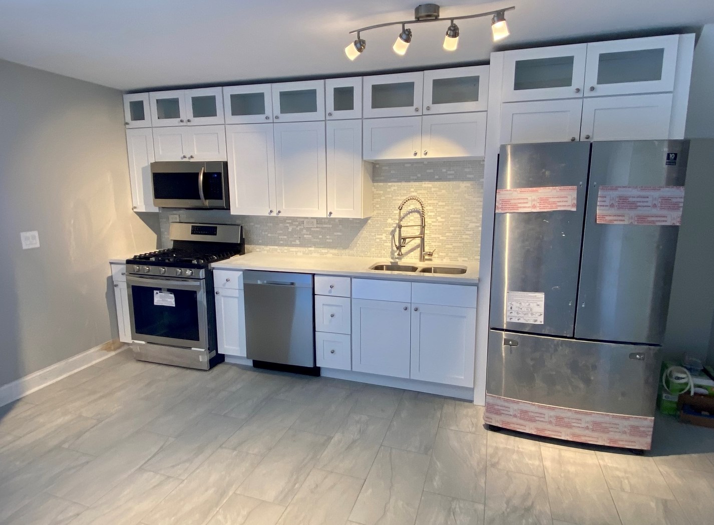 935 Forest Ave #4, Evanston, IL 60202